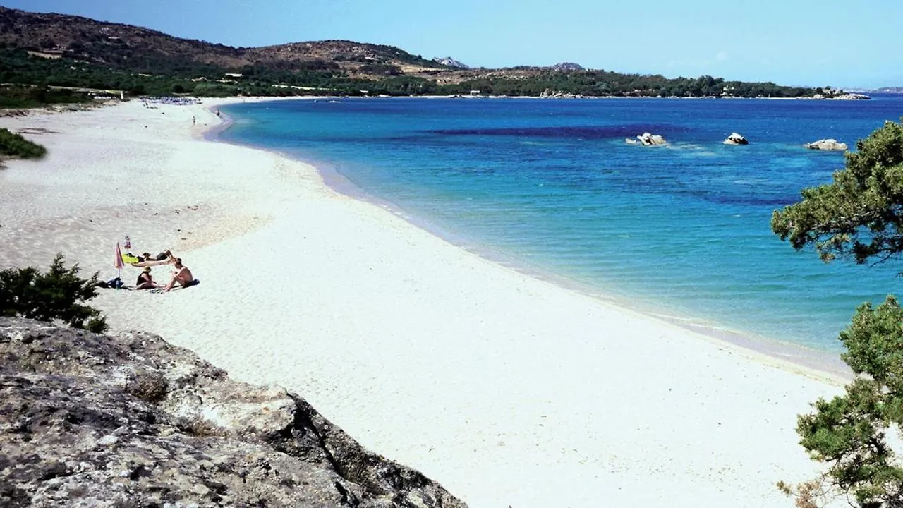Casa de Férias Villa Fronte Mare Cannigione Itália
